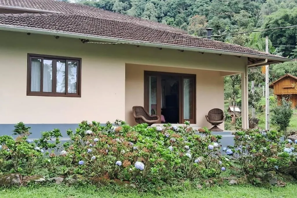 Sitio Som Das Aguas Benedito Novo Villa